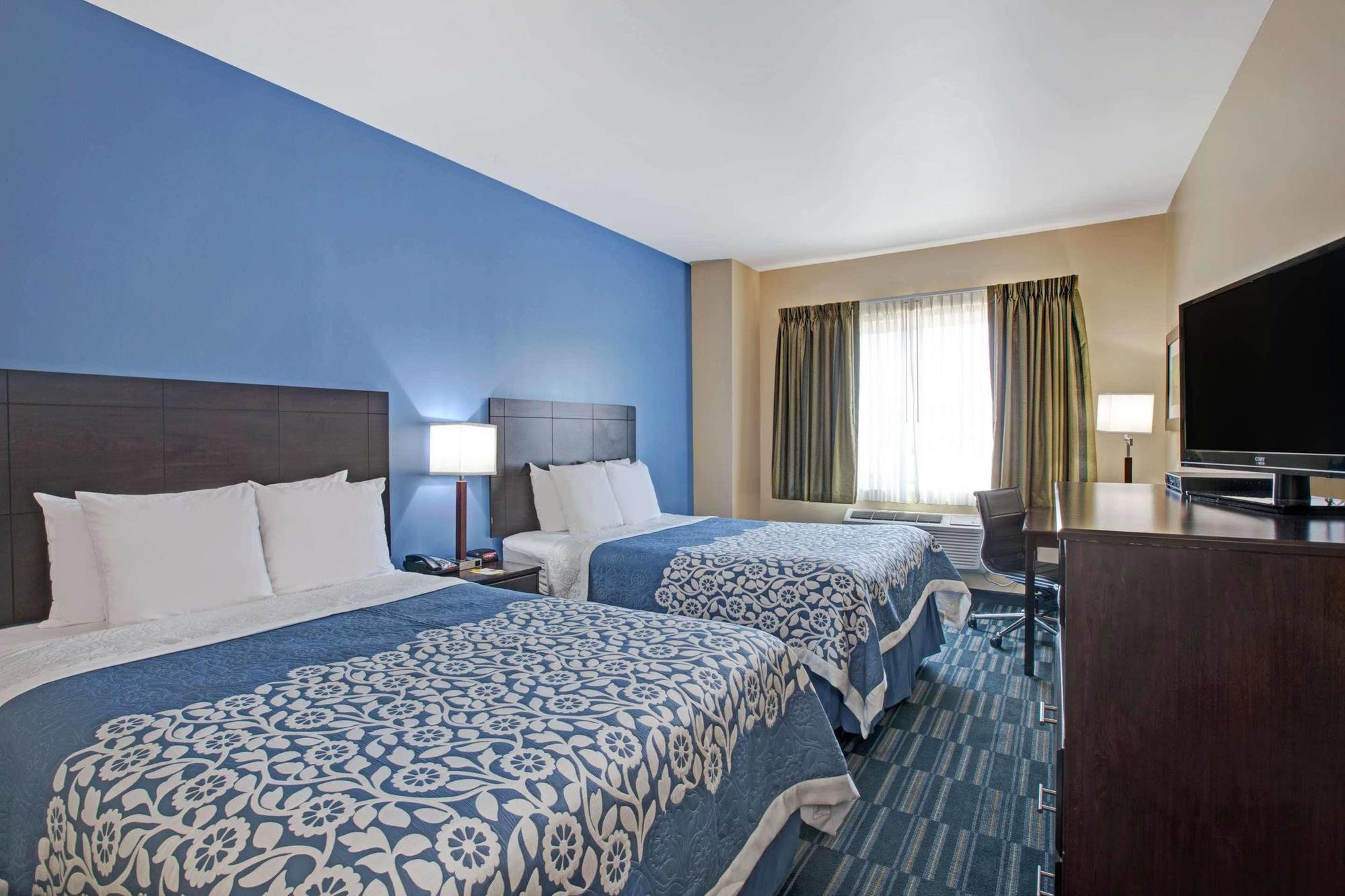 Days Inn & Suites By Wyndham Ozone Park/Jfk Airport New York Ngoại thất bức ảnh