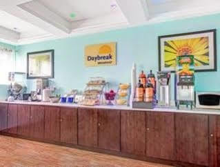 Days Inn & Suites By Wyndham Ozone Park/Jfk Airport New York Ngoại thất bức ảnh