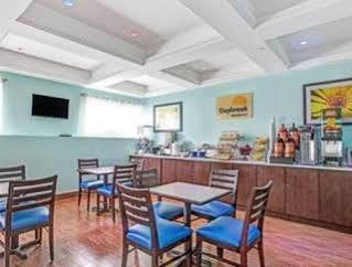 Days Inn & Suites By Wyndham Ozone Park/Jfk Airport New York Ngoại thất bức ảnh